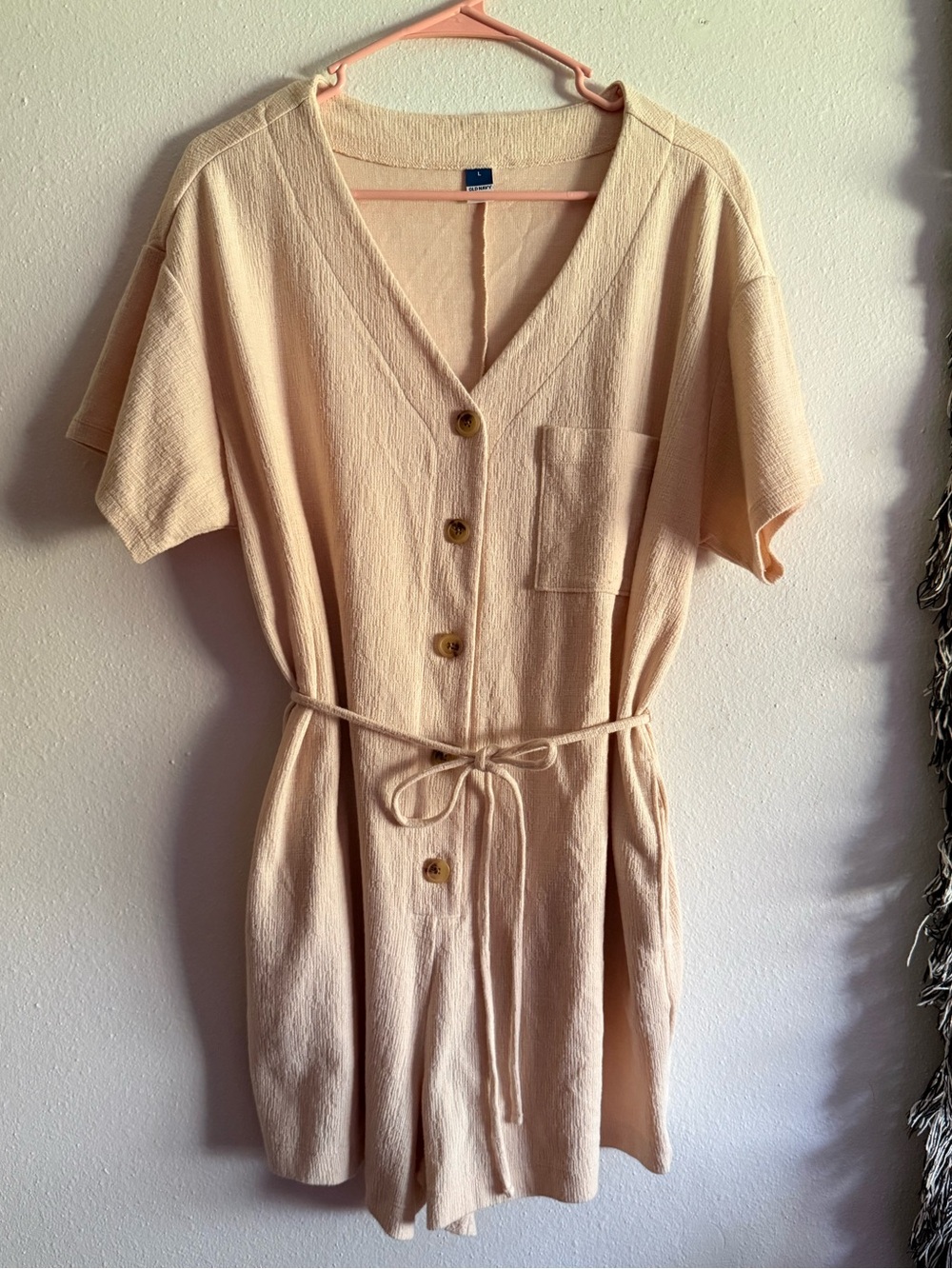 ☀️ Old Navy • Cream Knit V-Neck Short-Sleeve Romper • Womens Large